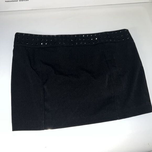 Size 4 TRF Black mini skirt w/ black rhinestone detail Zara - Picture 10 of 12